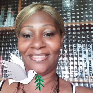 Meet your Posher, Tonia